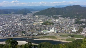 This is what Gifu city looks like from the top of Gifu castle. 